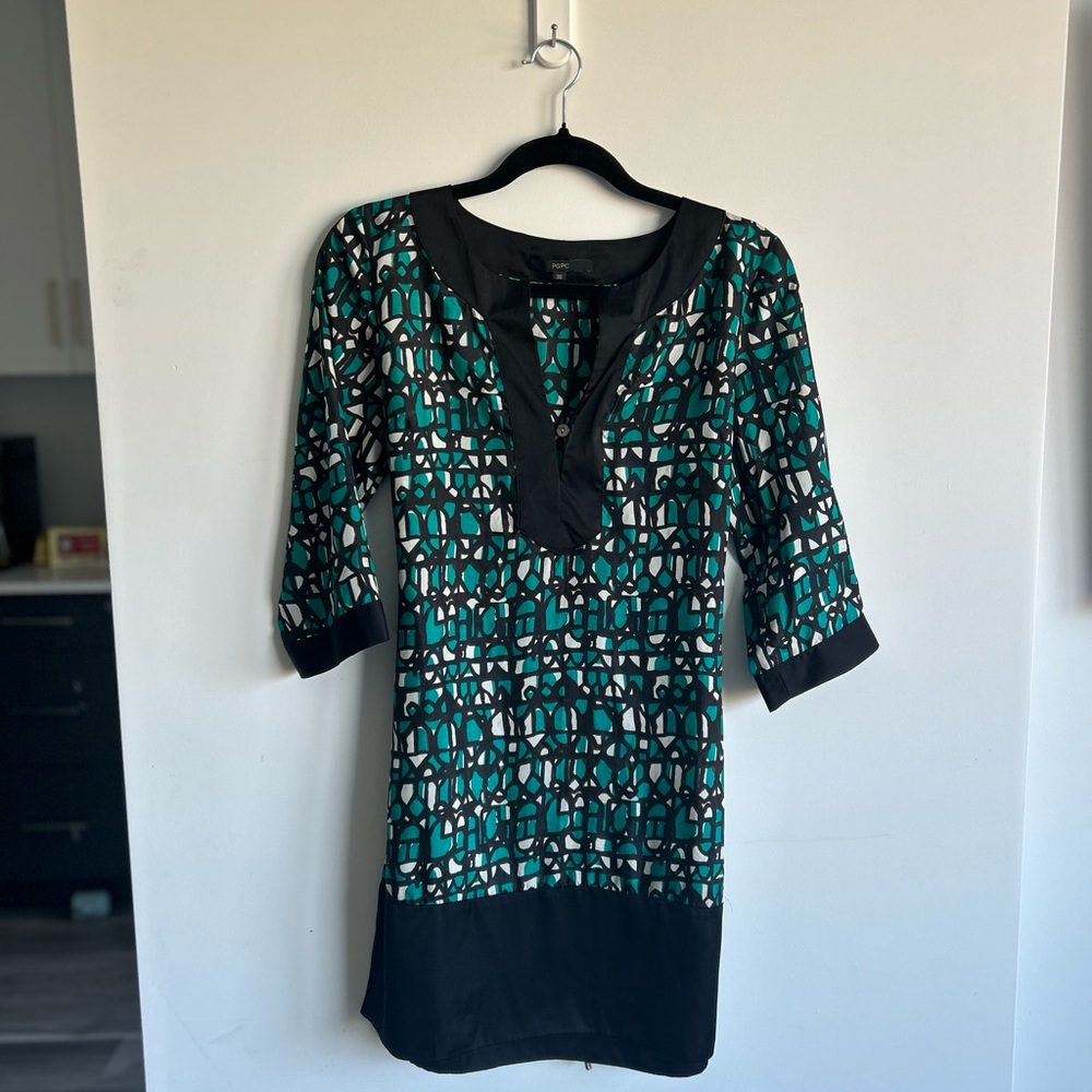 Geometric Print Mini Dress Y2K style- Black and Green Size 36 (European Size)